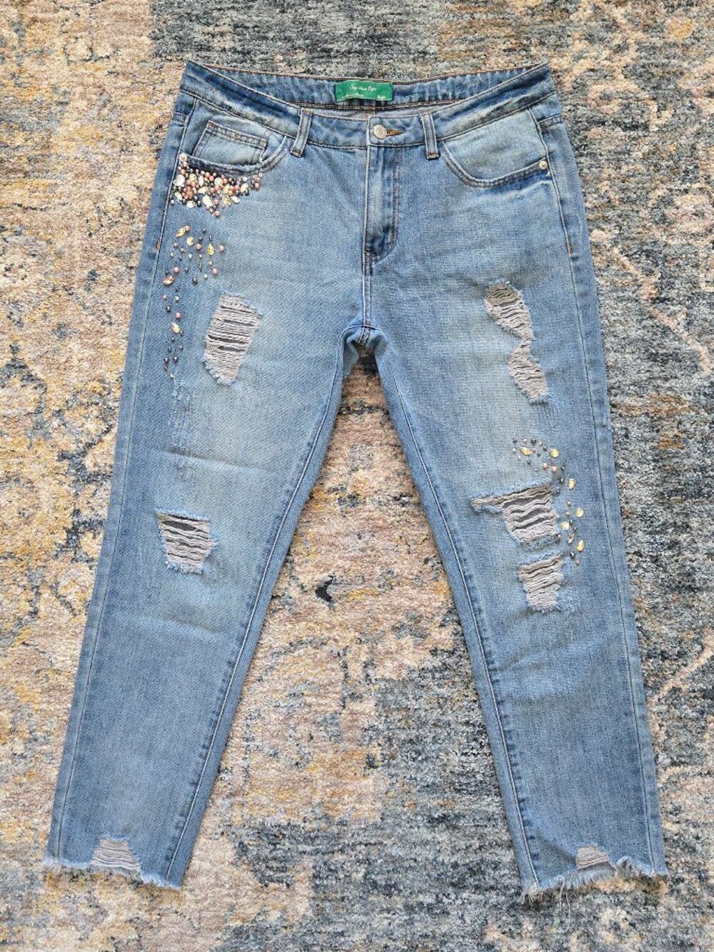 Signature Eight Embellished Distressed Jeans